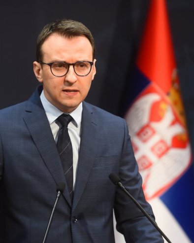 NASILNIK I PIROMAN KURTI Petković: Ima spremnost jedino za terorisanje srpskog naroda