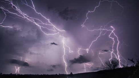 JAKO NEVREME SE SRUČILO NA REGION: Meštani u strahu zbog poplava i bujica