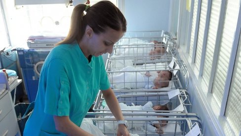 VEĆI RODITELJSKI DODATAK I ZA BEBE ROĐENE OVE GODINE: Pola miliona za prvo dete, a 3,18 miliona za četvrto