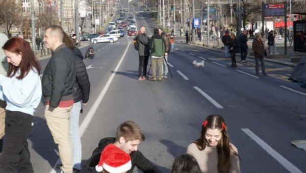 АМЕРИКАНЦИМА ЈЕ ДОЗЛОГРДИЛО: Овако се понашају према насилницима који блокирају путеве