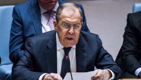 LAVROV PORUČIO: NATO nastoji da proširi svoju hegemoniju u Evroaziji