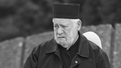 УНУЦИ НОСИЛИ КРСТ И ЖИТО: На православном гробљу у Панчеву сахрањен Милован Глоговац