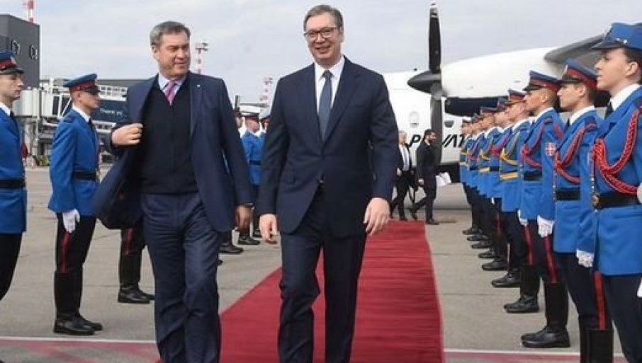 VUČIĆ SA ZEDEROM: Počeo tet-a-tet razgovor u Palati 