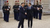 НОВОСТИ ИЗ ПАРИЗА Како је изгледала посета председника Кине Француској - велика церемонија и срдачан дочек Сију