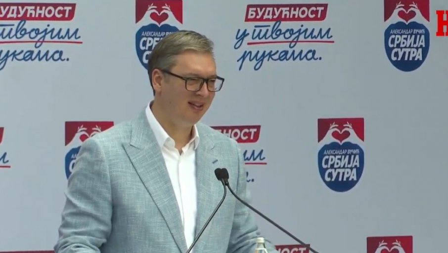 OBRAĆA SE PREDSEDNIK: Miting liste „Aleksandar Vučić - Valjevo sutra“ (FOTO/VIDEO)