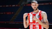 VREME JE, IMAMO OBAVEZU PREMA NAVIJAČIMA! Uroš Plavšić pred duel Crvena zvezda - Alba u Evroligi