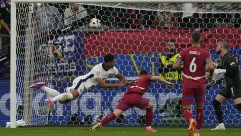 ŠOK ZA SRBIJU: Belingem je ovako dao gol za Englesku (VIDEO)