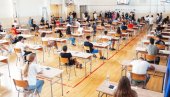 OSMAKE NAMUČILA GRAČANICA I POHOD NA MJESEC: Mali maturanti radili test iz srpskog jezika
