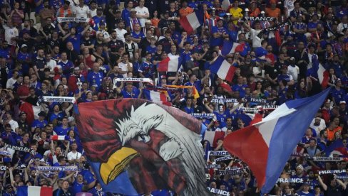 OVE "ZVERI" MORAJU JEDNOM DA PRORADE: Francuska i Belgija stvaraju šanse ali lopta neće pa neće u gol - vreme je da se to danas promeni
