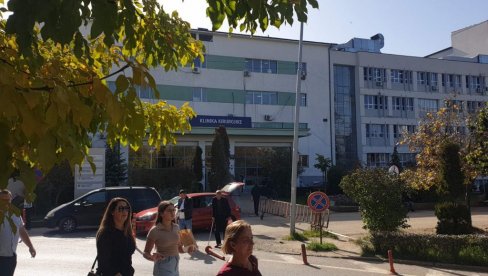 JOŠ NE VERUJEM DA NIKO NIJE VIDEO OTMICU: Ispovest supruge čuvenog hirurga dr Andrije Tomanovića, kidnapovanog pre 25 godina u Prištini