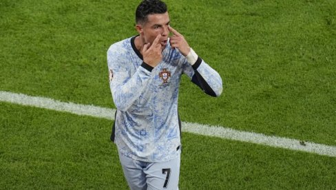 NAĐITE MI GA! Kristijano Ronaldo po celom svetu traži jednog navijača (VIDEO)