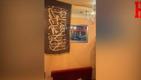 POGLEDAJTE - NA ZIDU OKAČENA ZASTAVA ISLAMSKE DRŽAVE: Snimak stana ekstremiste u Novom Pazaru (VIDEO)