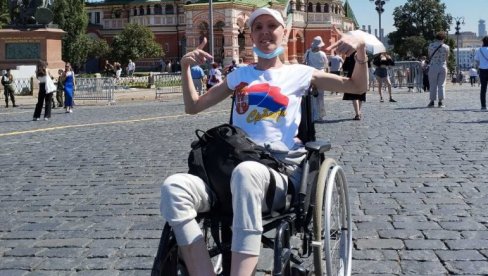 KORAČAĆU PONOVO  ULICAMA SUBOTICE: Mirjana Krnajski zahvaljujući dobroti sugrađana bila u Moskvi na lečenju (FOTO)