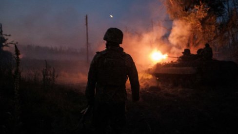 ВОЈНИЦИ НАПУШТАЈУ ПОЛОЖАЈЕ У КРАСНОГОВОРКИ: Из Британије открили - Катастрофа за Украјину