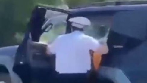 OVO SE NE VIĐA SVAKI DAN: Pogledajte šta je uradio policajac kako bi zaustavio pijanog vozača (VIDEO)