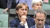 LUKA MODRIĆ NA TRIBINAMA VIMBLDONA: Pratio meč Medvedev - Alkaraz