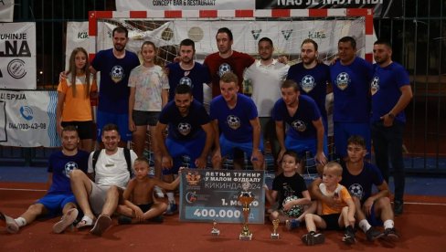 ПЕХАР ОСВОЈИЛИ ГУМЕ И ФЕЛНЕ: Завршен турнир у малом фудбалу у Кикинди