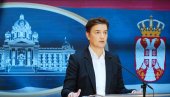 DOČEKAĆU DA TE VIDIM U LANCIMA: Jezive pretnje upućene Ani Brnabić (FOTO)