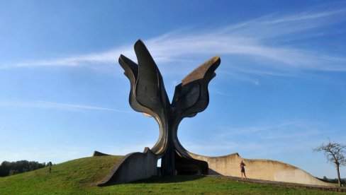 DECU NI BESPLATNO NE VODE U JASENOVAC: Hrvatsko ministarstvo kulture finansira posetu škola zloglasnom logoru, ali odziv je mali