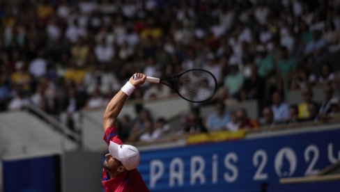 "АМИГО..." Новак Ђоковић решио да се јавно обрати Карлосу Алкаразу дан после олимпијског финала у Паризу