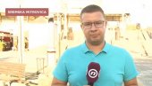 РЕПОРТЕР НОВЕ С СЕ ИЗЛАНУО И РАЗОТКРИО ПРЕВАРУ: Протести јесу политички, организује их Саво Манојловић! (ВИДЕО)