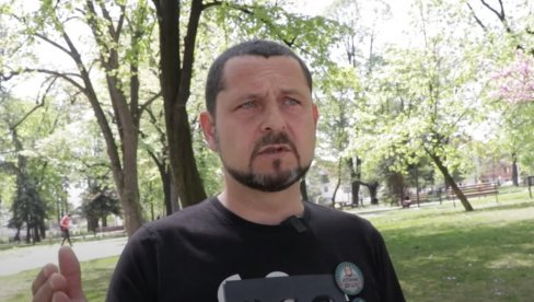 DOKLE OVO IDE? Na čelu protesta u Vranju profesor gimnazije koji je srednjoškolce uvlačio u politiku