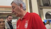 SVETISLAV PEŠIĆ NASMEJAO SVE! Selektor odgovorio koliko je dugo slavio u kafani sa košarkašima (VIDEO)