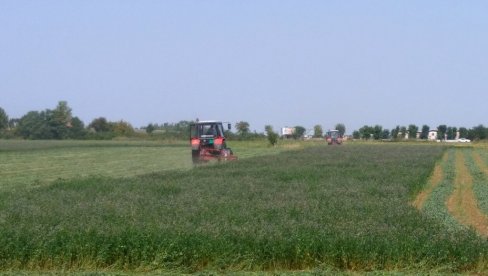 JEDNOGODIŠNJA POMOĆ: Besplatno korišćenje državnih njiva