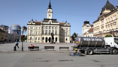 ГРАД НОВИ САД СПРЕМНО ДОЧЕКУЈЕ ТОПЛОТНИ ТАЛАС: Јавно-комунална предузећа у приправности, цистерне с водом на неколико локација