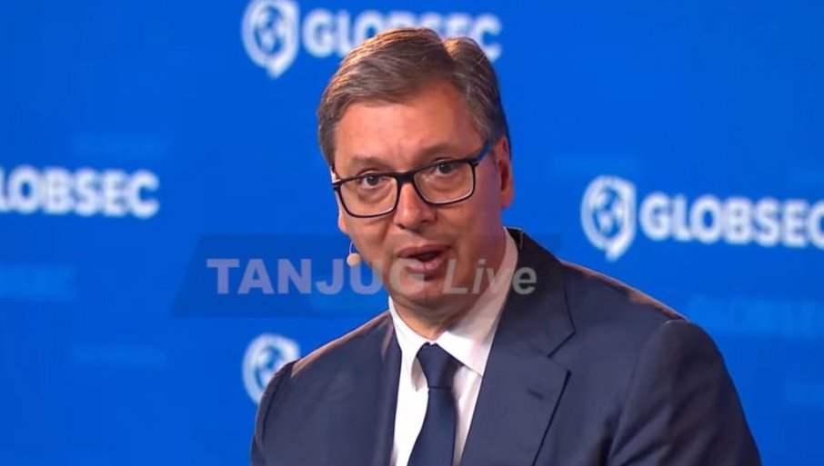 VUČIĆ NA PANELU U PRAGU: Imam svoj mozak i govorim ono što mislim! Nisam došao da lažem nikoga, nećemo biti članovi EU do 2028.