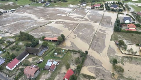 DRAMATIČNO I DALJE U EVROPI: Poljska utvrđuje gradove, nivo Dunava raste - povećao se broj žrtava poplava