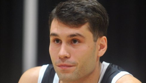 MUŠKI NA ZVEZDU! Mario Nakić pred večiti derbi zna recept za trijumf KK Partizan u crveno-beloj Areni