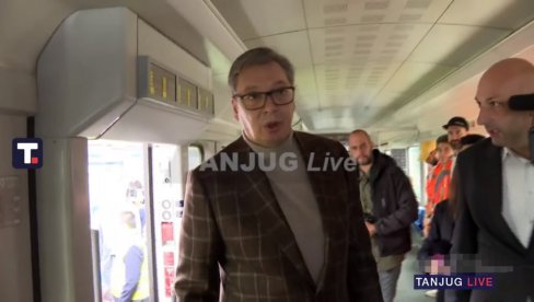 VUČIĆ U SUBOTICI: Predsednik obilazi završne radove na staničnoj zgradi Železničke stanice (VIDEO)