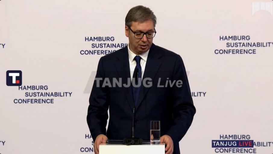 VUČIĆ SE OBRATIO IZ HAMBURGA (VIDEO)