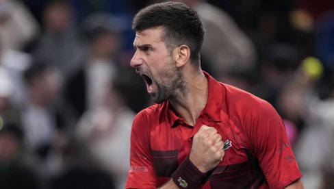 OSVETA SE SLUŽI HLADNA! Novak ruši Sinera - spektakl u Rijadu