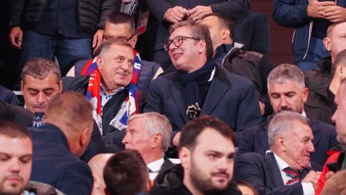 ALEKSANDAR VUČIĆ STIGAO NA STADION U LESKOVCU: Predsednik će prisustvovati utakmici Srbija - Švajcarska