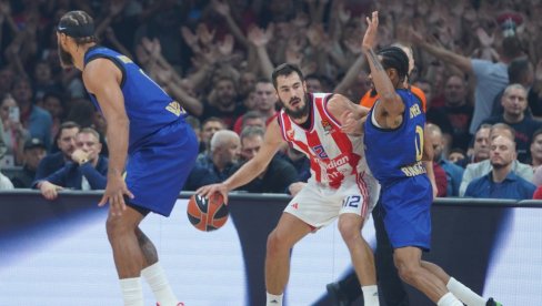 PREKINTA UTAKMICU CRVENA ZVEZDA - BARSELONA: Neverovatna scena u Areni, evo ko je krivac (VIDEO)