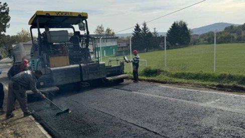 ZABRANA SAOBRAĆAJA U DELU ULICE: Asfaltira se Svetosavska u Bošnjanu kod Paraćina