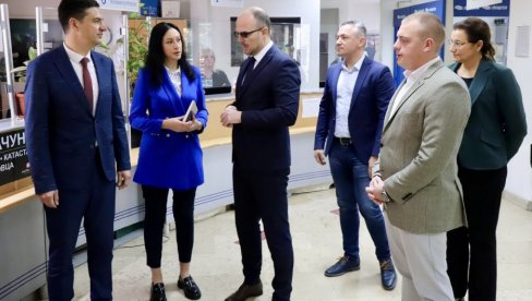 PREDLOG DA NIŠKE GRADSKE OPŠTINE KONKURIŠU ZA PROJEKTE: Rezultat razgovora ministarke Žarić Kovačević sa lokalnim predstavnicima