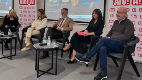 EDUKACIJA JE KLJUČ: Ristić, Trivan, Nešić i Papović na panelu bezbedna upotreba interneta kod dece i mladih (VIDEO)