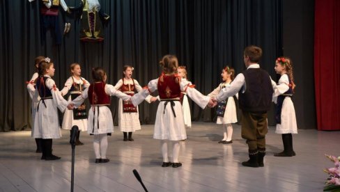 POSLE RAVNOG BANATA SLEDI KOSTARIKA: U Zrenjaninu održan tradicionalni međunarodni festival dečijeg folklora