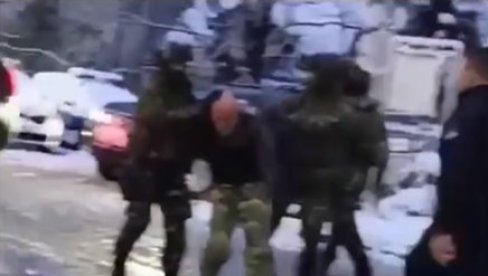 POGLEDAJTE SNIMAK HAPŠENJA BALIJAGIĆA: Pripadnici SAJ ga vezanog odvukli u stanicu (VIDEO)