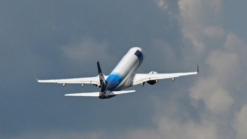 DRAMA NA NEBU IZNAD BEOGRADA: Avion iz Podgorice hitno prizemljen, sudario se sa jatom ptica