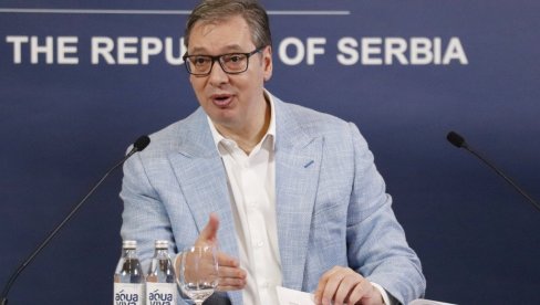 VUČIĆ O IZJAVI PONOŠA: Ne pada mi na pamet da zaustavljam ni njegovo ludilo, niti bilo koga