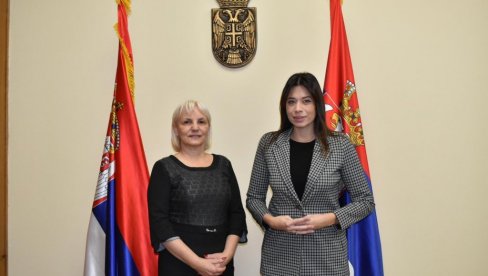 ВУЈОВИЋ ПОТПИСАЛА УГОВОР: У наредној години креће затварање и санација депоније у Смедереву на којој се 40 година неправилно одлагао отпад