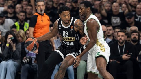 PARTIZAN NASTAVIO SERIJU POBEDA: Crno-beli posle velike borbe srušili Žalgiris (FOTO)