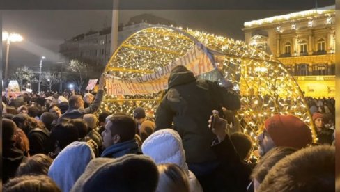 PROTEST “STUDENATA” JE POLITIČKI: Stiglo priznanje sa Šolakove TV - Đilasove uzdanice žele rušenje Vučića (VIDEO)