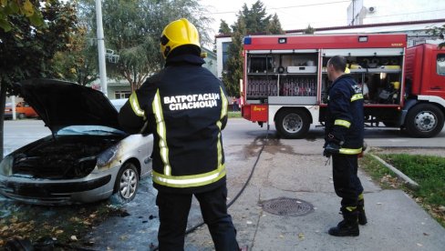 VOZAČ IZGOREO U AUTOMOBILU: Teška saobraćajna nesreća na putu kod Kikinde