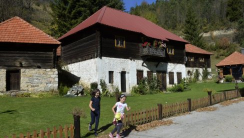 ZLATAR NOVI REZERVAT PRIRODE: Ministarstvo zaštite životne sredine pokrenulo postupak da ova planinska lepotica dobija poseban status (FOTO)