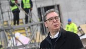 OVO JE VAŽNA STVAR ZA DECU, NEVEROVATAN NAPREDAK: Predsednik Vučić obilazi bolnicu Tiršova 2 (VIDEO)